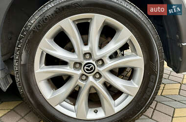Позашляховик / Кросовер Mazda CX-5 2014 в  фото 14 Позашляховик / Кросовер Mazda CX-5 2014 в
