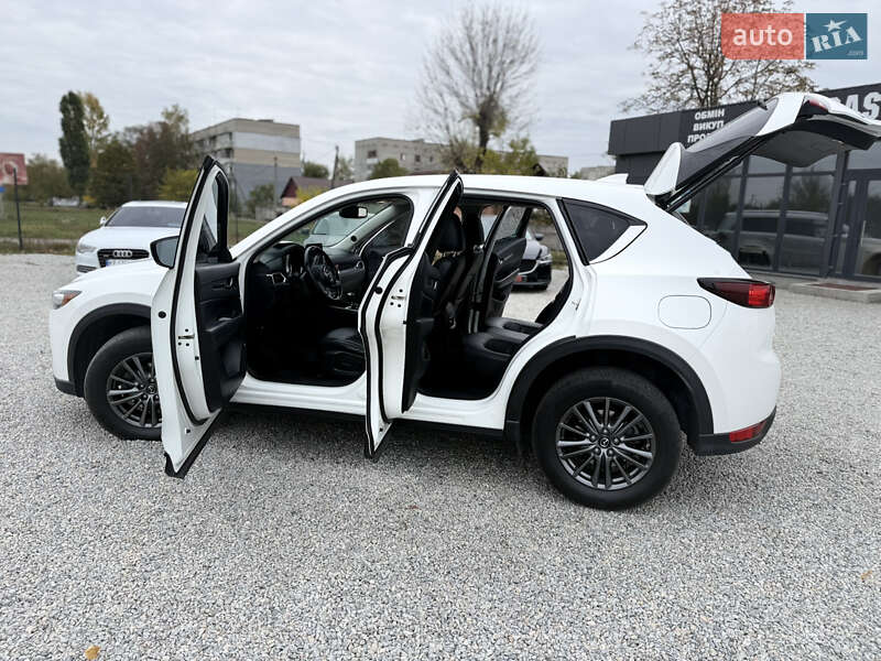 Позашляховик / Кросовер Mazda CX-5 2017 в Павлограді фото 9 Позашляховик / Кросовер Mazda CX-5 2017 в Павлограді
