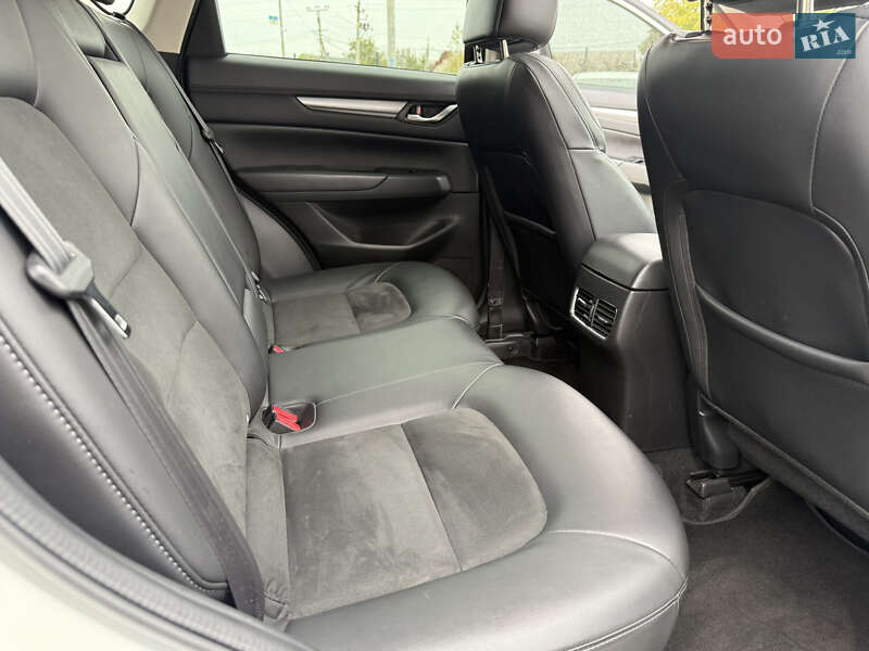 Позашляховик / Кросовер Mazda CX-5 2017 в Павлограді фото 30 Позашляховик / Кросовер Mazda CX-5 2017 в Павлограді