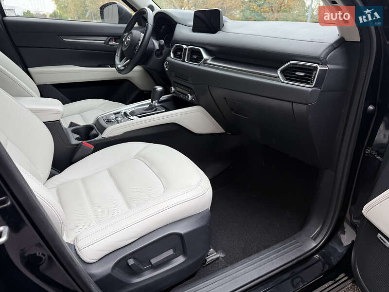 Внедорожник / Кроссовер Mazda CX-5 2019 в Киеве