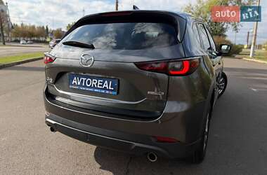 Позашляховик / Кросовер Mazda CX-5 2023 в 