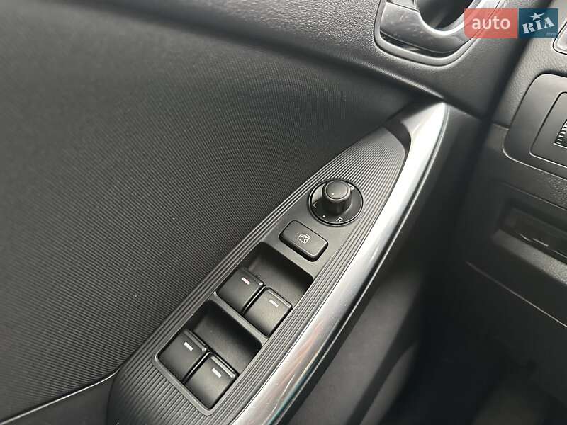 Позашляховик / Кросовер Mazda CX-5 2012 в Хмельницькому