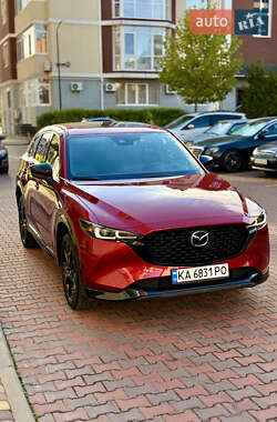 Внедорожник / Кроссовер Mazda CX-5 2023 в 