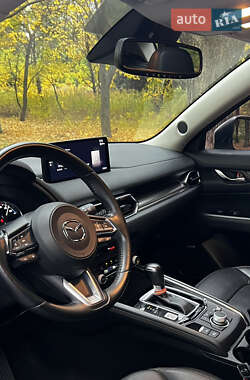 Позашляховик / Кросовер Mazda CX-5 2021 в 