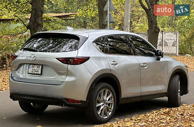 Позашляховик / Кросовер Mazda CX-5 2021 в 