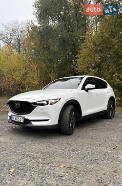 Внедорожник / Кроссовер Mazda CX-5 2017 в Сахновщине