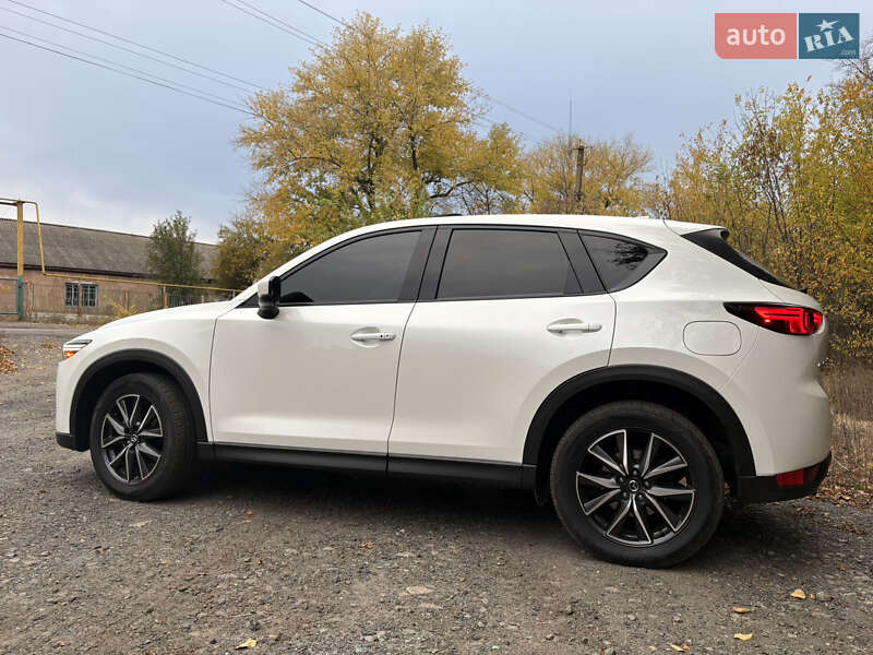 Позашляховик / Кросовер Mazda CX-5 2017 в Сахновщині
