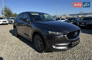 Позашляховик / Кросовер Mazda CX-5 2018 в 
