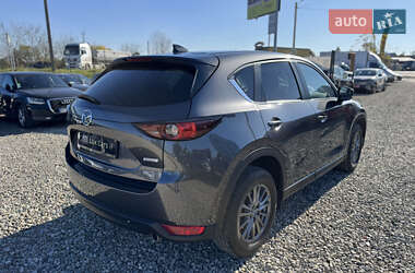 Позашляховик / Кросовер Mazda CX-5 2018 в 