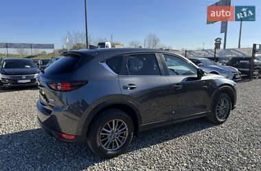 Позашляховик / Кросовер Mazda CX-5 2018 в 