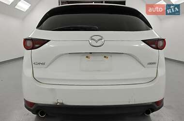 Внедорожник / Кроссовер Mazda CX-5 2018 в 