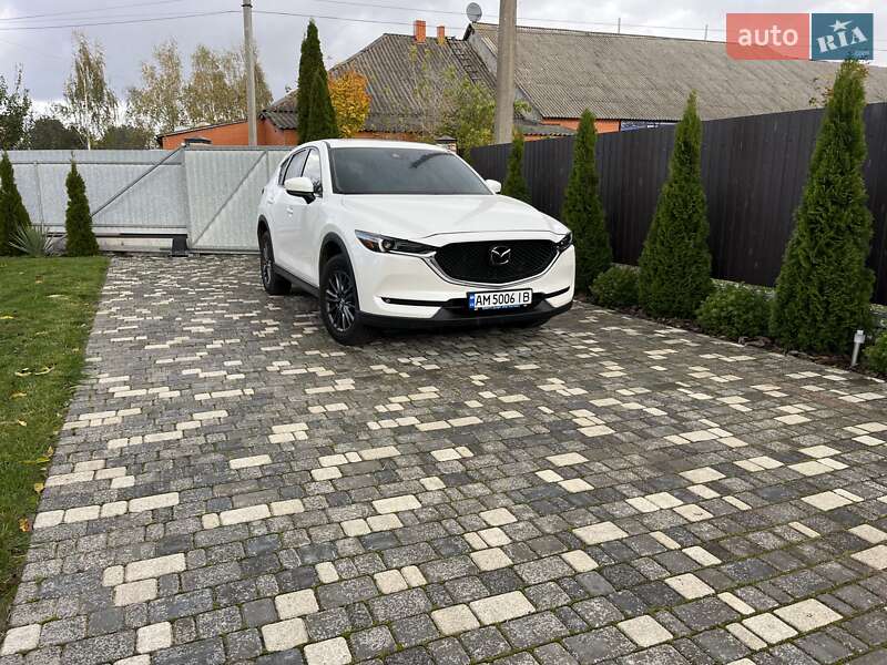 Внедорожник / Кроссовер Mazda CX-5 2020 в 