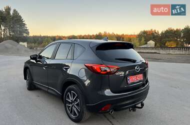 Позашляховик / Кросовер Mazda CX-5 2016 в  фото 8 Позашляховик / Кросовер Mazda CX-5 2016 в
