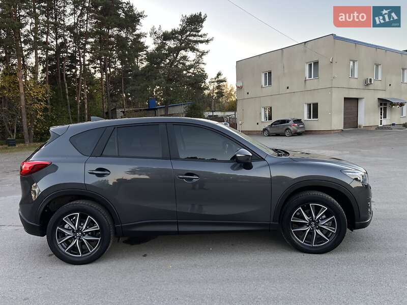 Позашляховик / Кросовер Mazda CX-5 2016 в Радивиліві