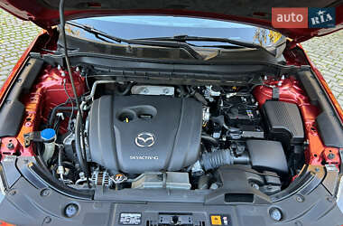 Внедорожник / Кроссовер Mazda CX-5 2020 в 