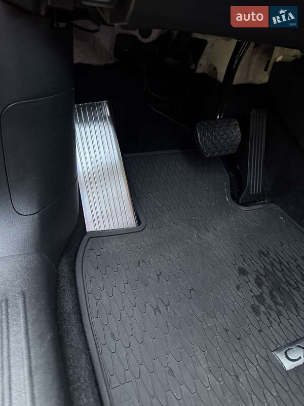 Внедорожник / Кроссовер Mazda CX-5 2024 в Львове фото 8 Внедорожник / Кроссовер Mazda CX-5 2024 в Львове