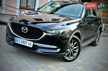 Позашляховик / Кросовер Mazda CX-5 2017 в Івано-Франківську