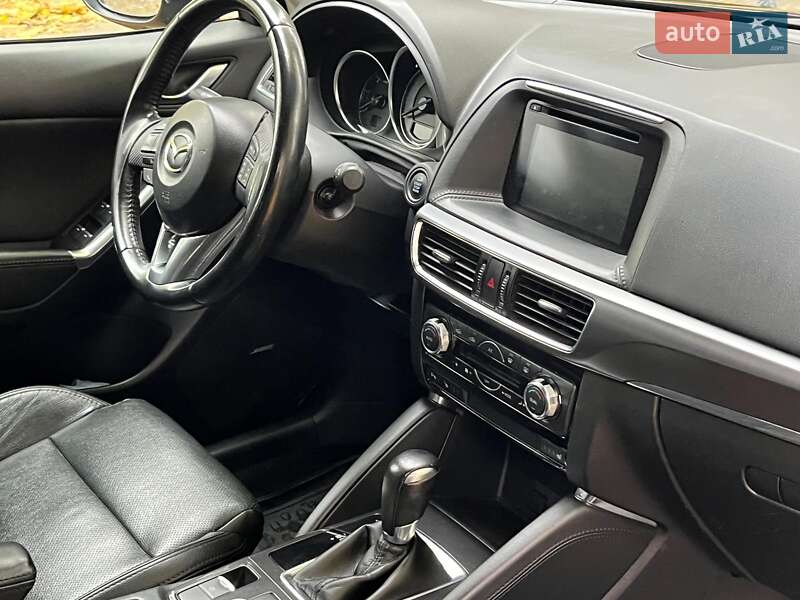 Позашляховик / Кросовер Mazda CX-5 2016 в Києві