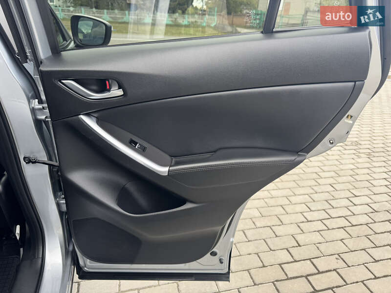 Позашляховик / Кросовер Mazda CX-5 2016 в Лопатині