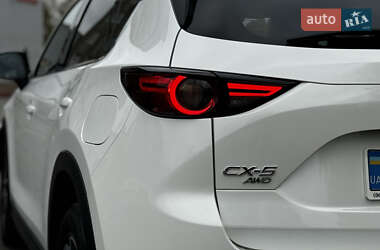 Внедорожник / Кроссовер Mazda CX-5 2018 в 