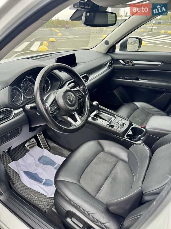 Внедорожник / Кроссовер Mazda CX-5 2017 в Киеве фото 19 Внедорожник / Кроссовер Mazda CX-5 2017 в Киеве