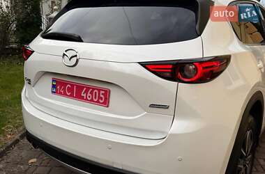 Позашляховик / Кросовер Mazda CX-5 2019 в  фото 70 Позашляховик / Кросовер Mazda CX-5 2019 в