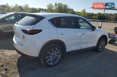 Позашляховик / Кросовер Mazda CX-5 2019 в  фото 3 Позашляховик / Кросовер Mazda CX-5 2019 в