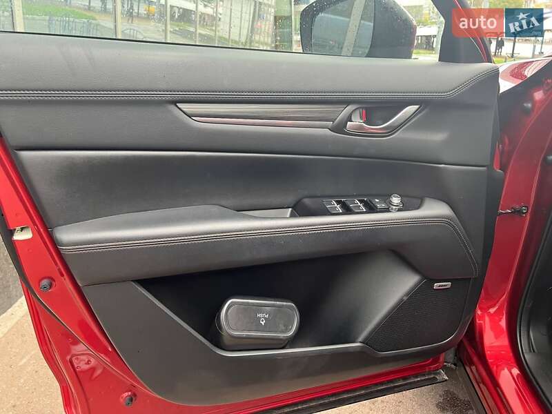 Позашляховик / Кросовер Mazda CX-5 2019 в Києві