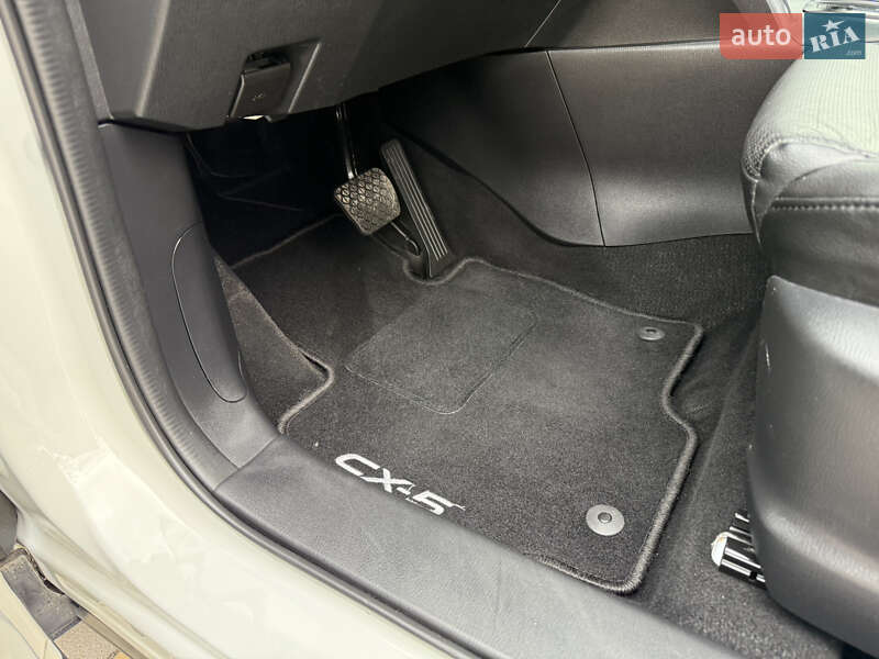 Позашляховик / Кросовер Mazda CX-5 2012 в Луцьку