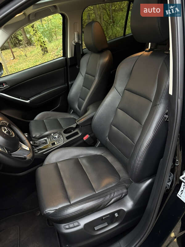 Позашляховик / Кросовер Mazda CX-5 2016 в Чернігові