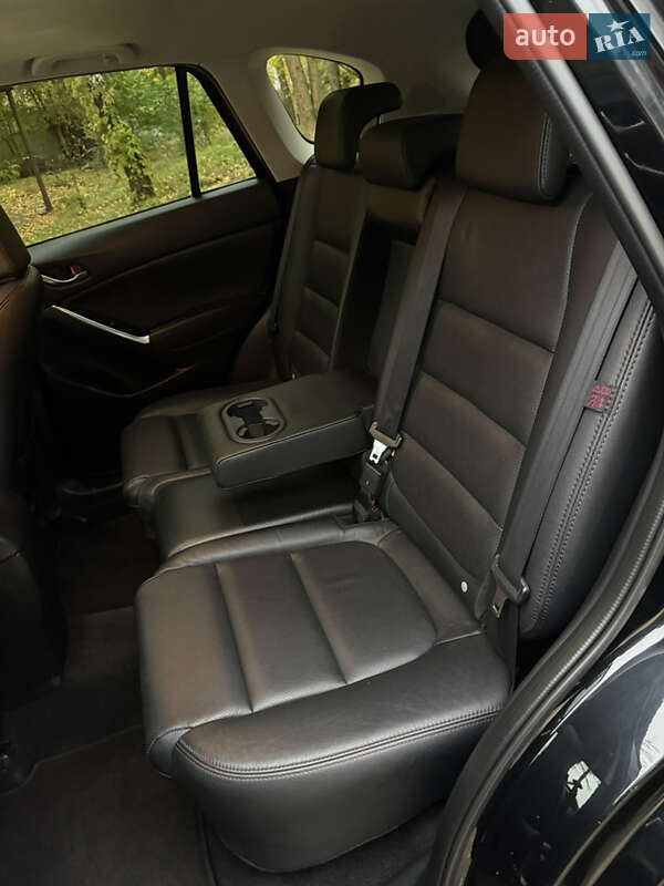 Позашляховик / Кросовер Mazda CX-5 2016 в Чернігові