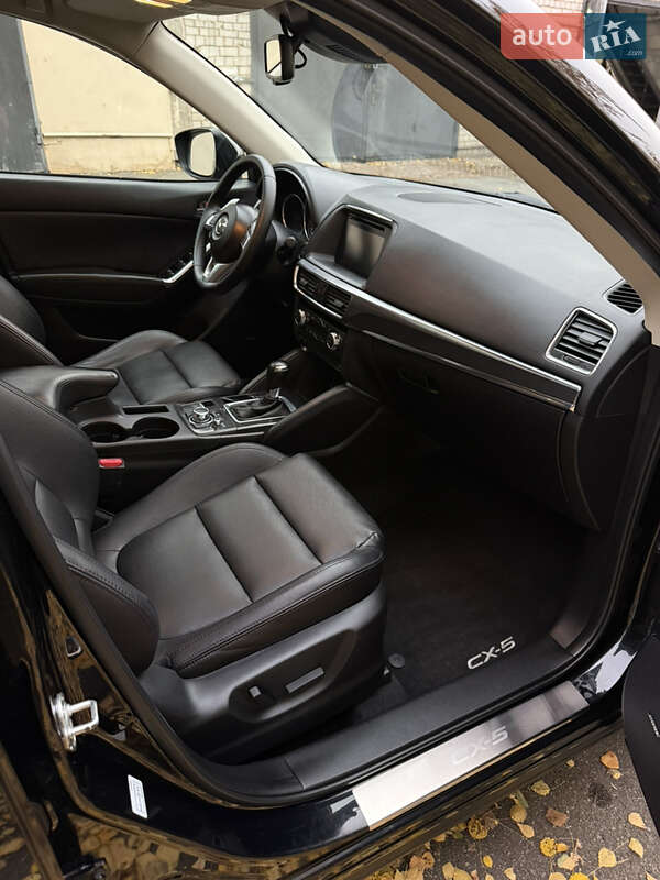 Позашляховик / Кросовер Mazda CX-5 2016 в Чернігові