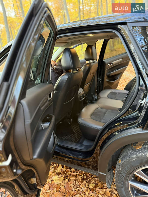 Позашляховик / Кросовер Mazda CX-5 2017 в Львові фото 21 Позашляховик / Кросовер Mazda CX-5 2017 в Львові