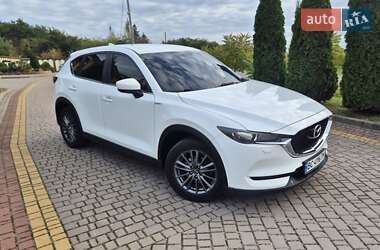 Позашляховик / Кросовер Mazda CX-5 2017 в Львові