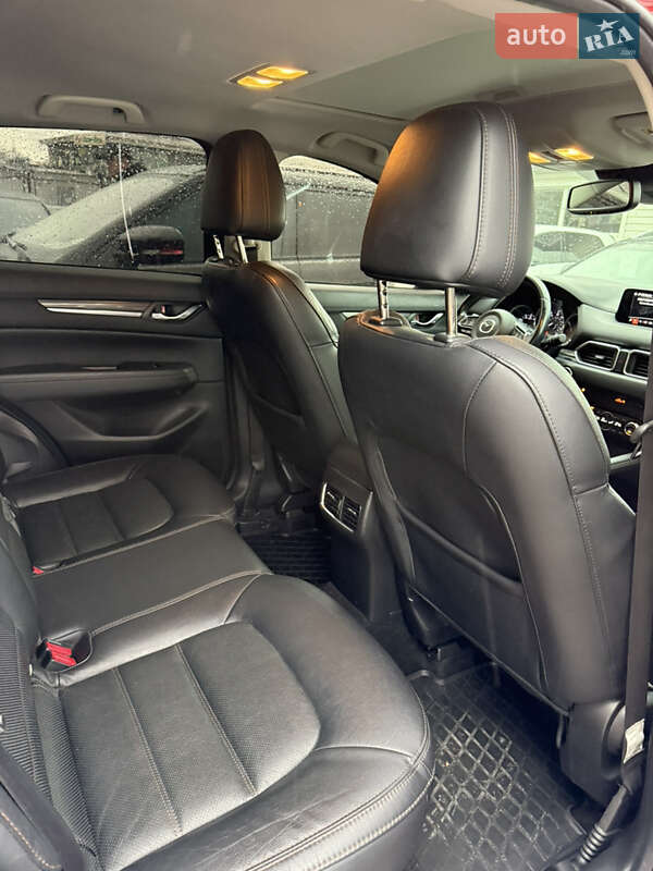 Позашляховик / Кросовер Mazda CX-5 2017 в Дніпрі фото 18 Позашляховик / Кросовер Mazda CX-5 2017 в Дніпрі