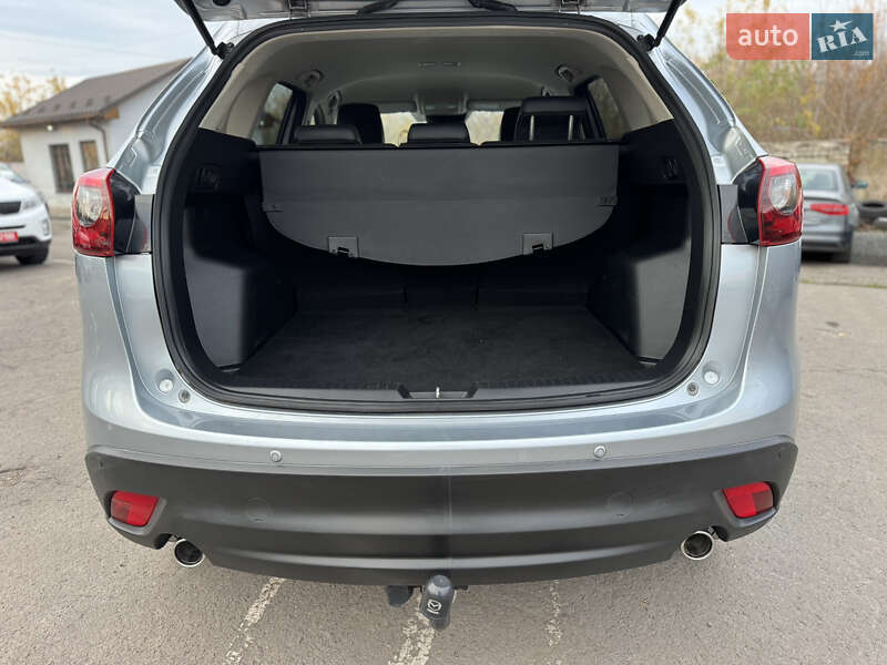 Внедорожник / Кроссовер Mazda CX-5 2016 в Дубно