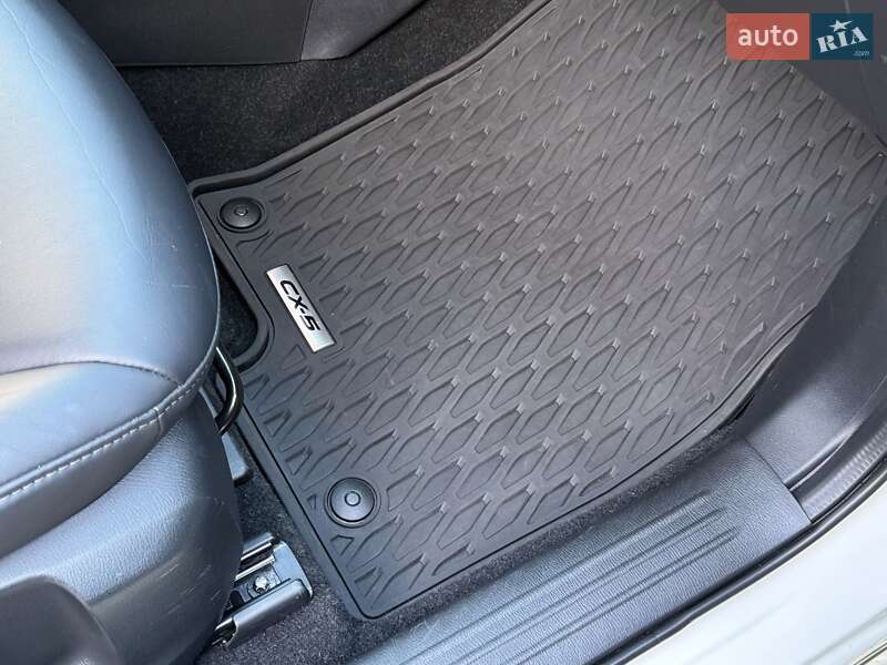 Внедорожник / Кроссовер Mazda CX-5 2019 в Самборе