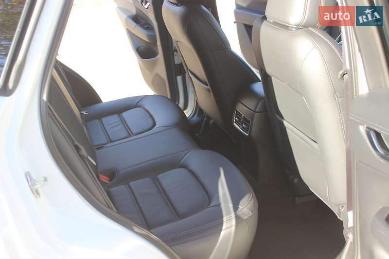 Внедорожник / Кроссовер Mazda CX-5 2022 в Днепре