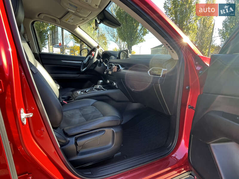 Позашляховик / Кросовер Mazda CX-5 2017 в Одесі фото 10 Позашляховик / Кросовер Mazda CX-5 2017 в Одесі