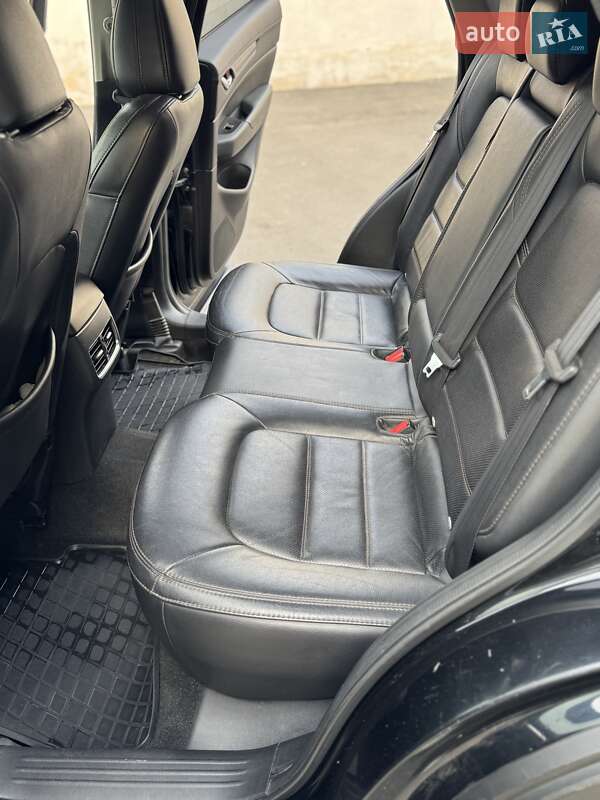 Позашляховик / Кросовер Mazda CX-5 2017 в Запоріжжі