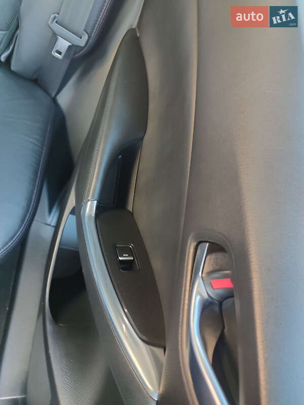 Позашляховик / Кросовер Mazda CX-5 2015 в Ізюмі