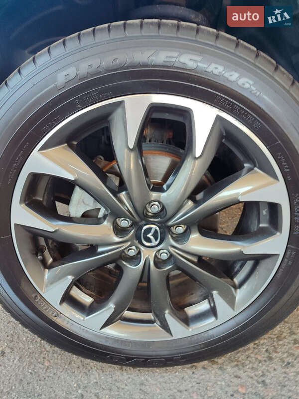 Позашляховик / Кросовер Mazda CX-5 2015 в Ізюмі