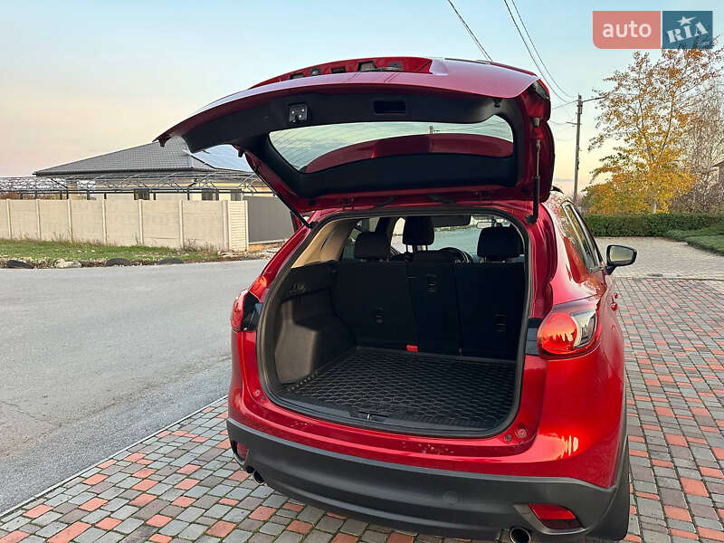 Позашляховик / Кросовер Mazda CX-5 2015 в Дніпрі