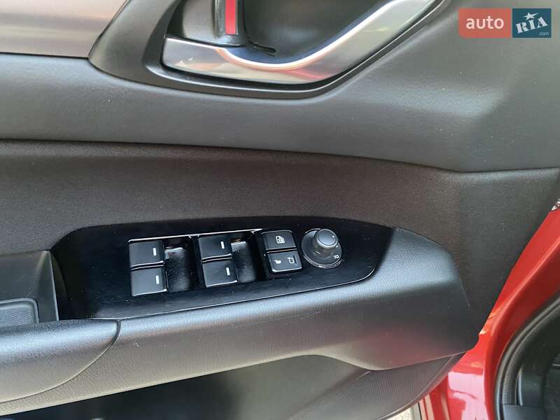 Внедорожник / Кроссовер Mazda CX-5 2017 в Киеве фото 30 Внедорожник / Кроссовер Mazda CX-5 2017 в Киеве
