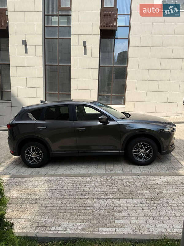 Позашляховик / Кросовер Mazda CX-5 2017 в Києві