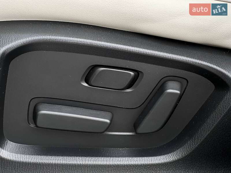 Позашляховик / Кросовер Mazda CX-5 2018 в Києві фото 29 Позашляховик / Кросовер Mazda CX-5 2018 в Києві