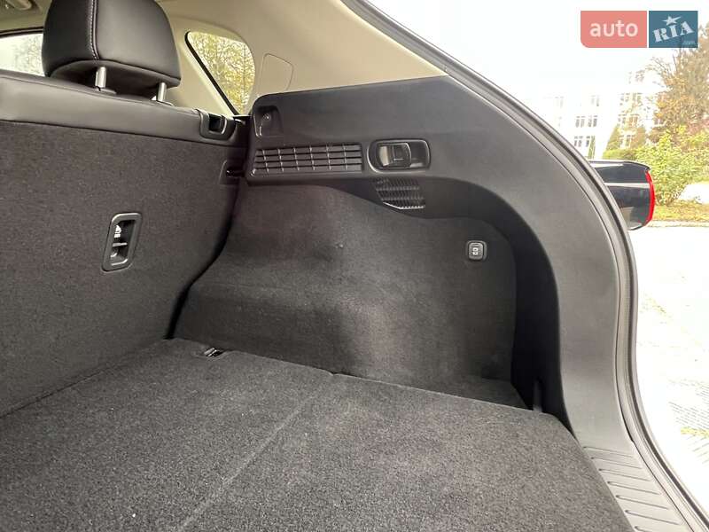 Внедорожник / Кроссовер Mazda CX-5 2023 в Киеве фото 28 Внедорожник / Кроссовер Mazda CX-5 2023 в Киеве