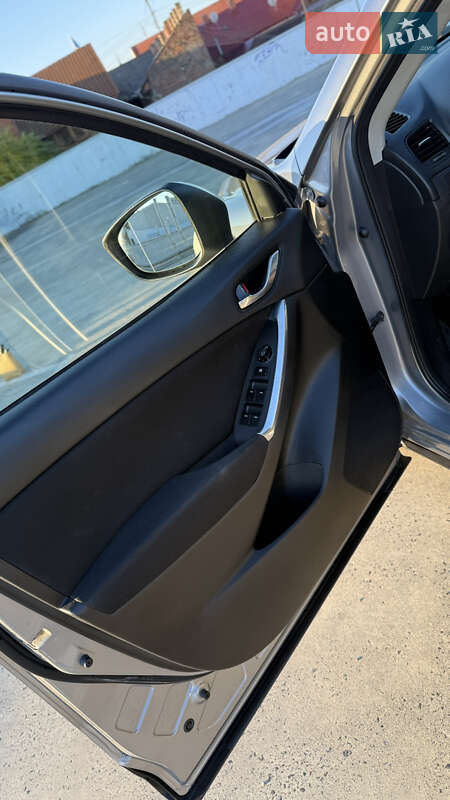 Внедорожник / Кроссовер Mazda CX-5 2012 в Мукачево