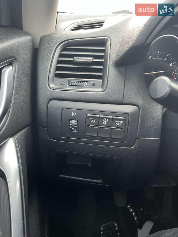 Позашляховик / Кросовер Mazda CX-5 2014 в Рівному фото 17 Позашляховик / Кросовер Mazda CX-5 2014 в Рівному
