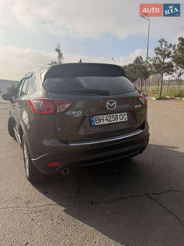 Позашляховик / Кросовер Mazda CX-5 2015 в Одесі